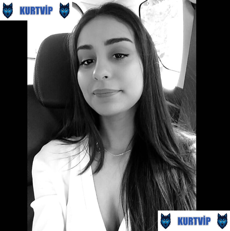 Üniversiteli Güzel Götlü Gizem ve Sevgilisine Gönderdiği İfşalar