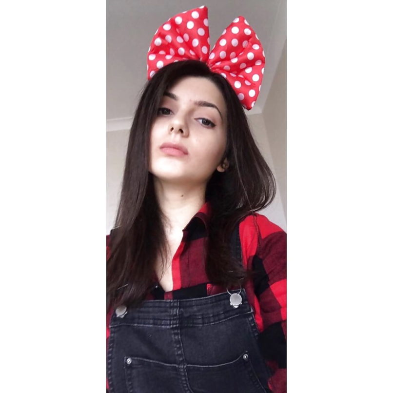 Angaralı Billur Kurtvip Yabanci Turk İfsa